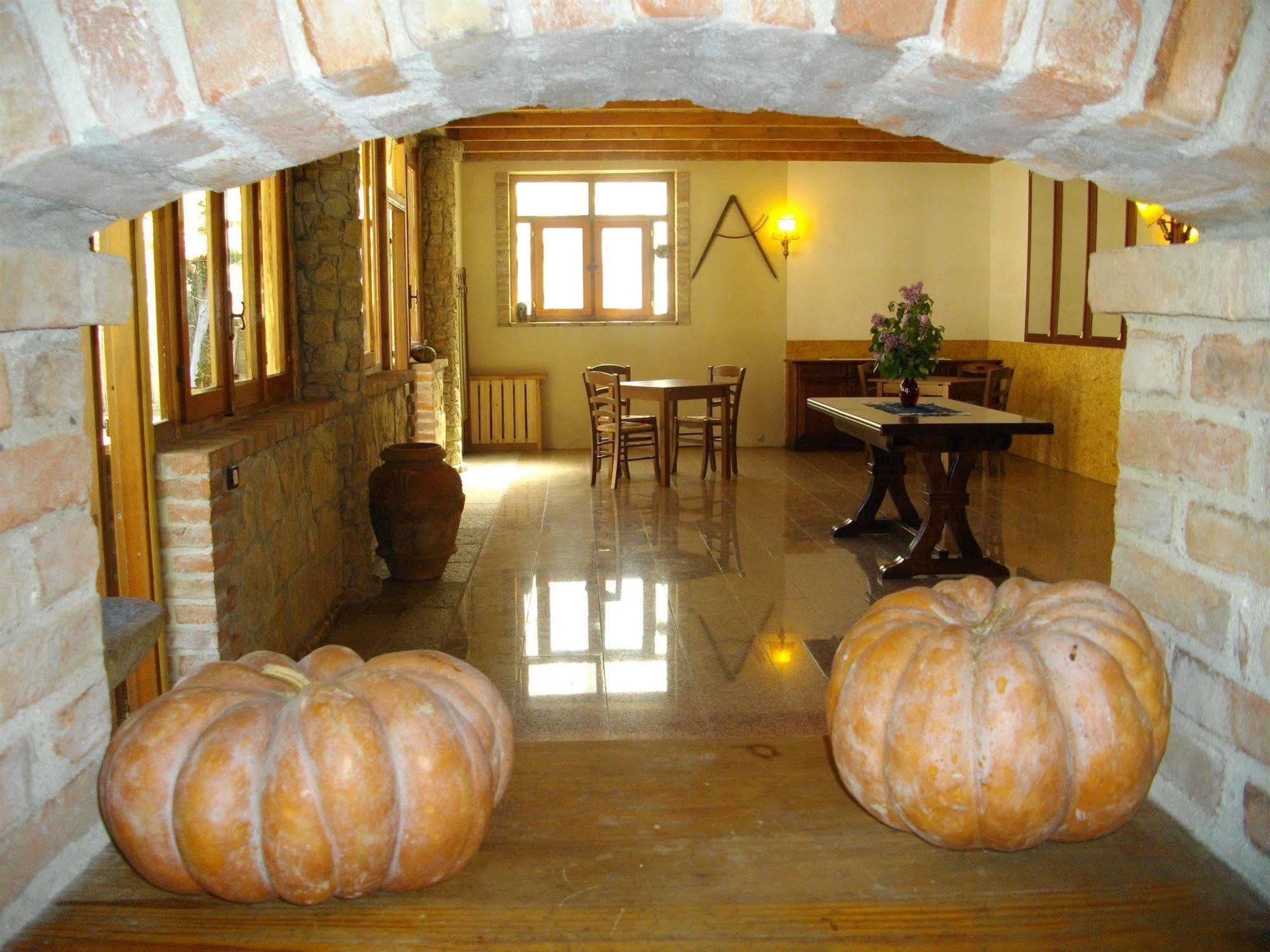 La Martinella Villa Canelli Dış mekan fotoğraf